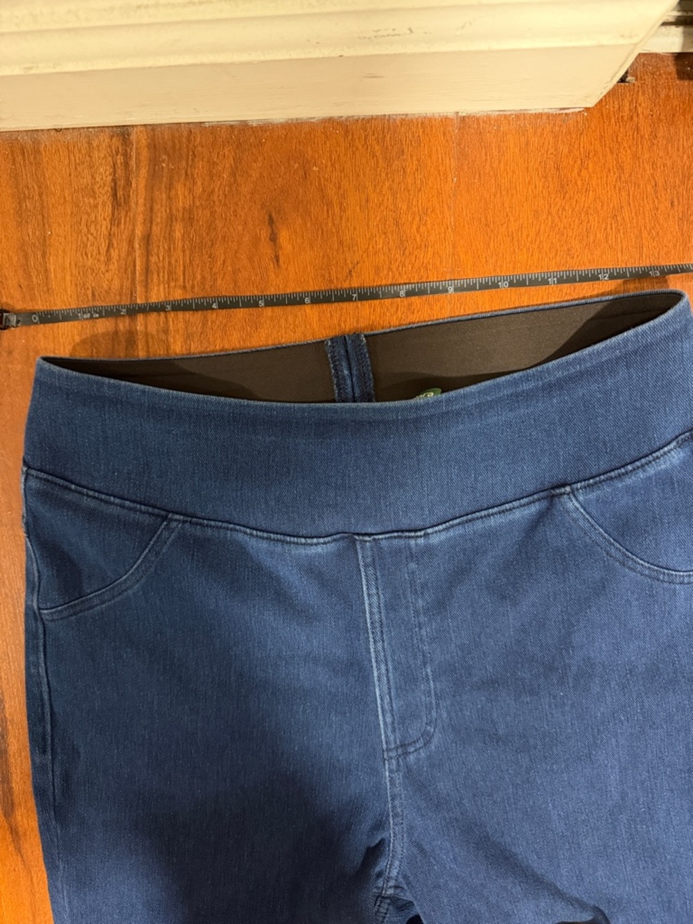 HALARA Navy Pull-On Jeggings - Picture 2 of 5